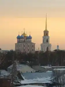 Кремлевский - 17