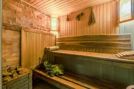 Замок на Никольской - 26