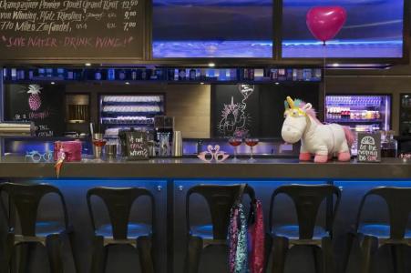 Moxy Frankfurt City Center - 24