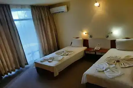 Silver - All Inclusive & Free Parking - 2