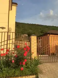 Уютный дворик - 9