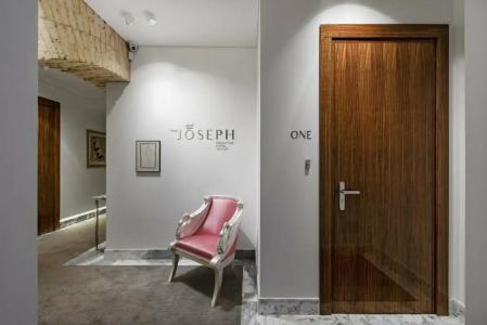 The Joseph Signature Suites - 12