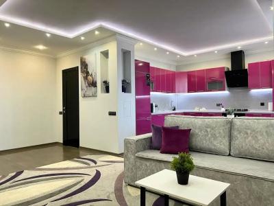 Дизайнерские апартаменты в доме бизнес-класса в Московском районе - 30