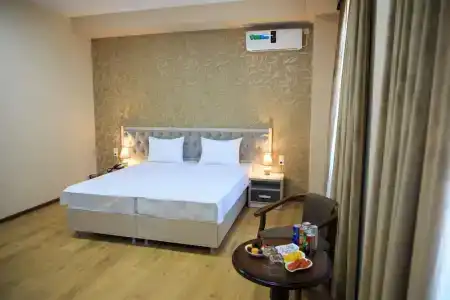 DIAMOND TASHKENT - 53