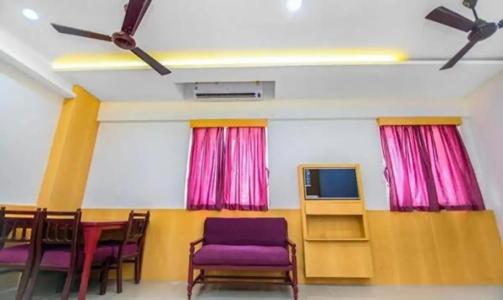 FabExpress Picnic Plaza Mylapore - 42