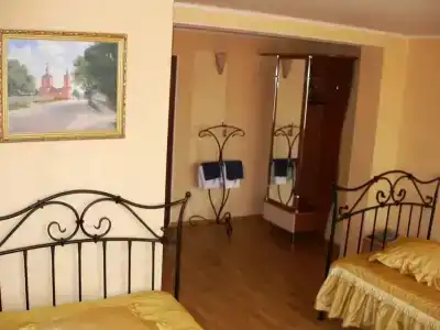 Подворье - 60