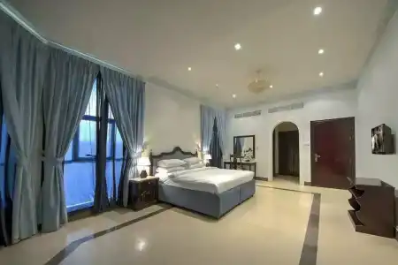 Royal Residence - 32