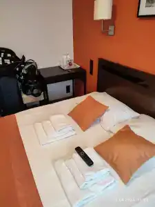 Номера и завтрак - 21