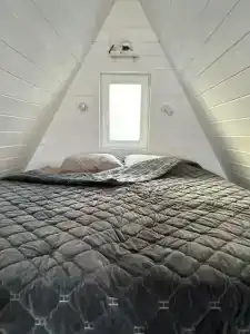 White glamp - 2