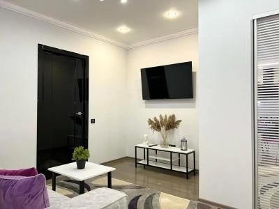 Дизайнерские апартаменты в доме бизнес-класса в Московском районе - 14