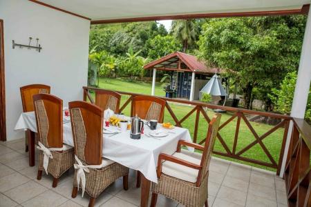 The Orchard Holiday Home - 10