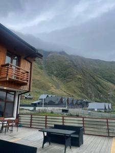 Alpenhaus Kazbegi & Restaurant - 12