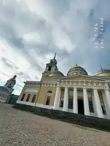 Монастырская гостиница - 12