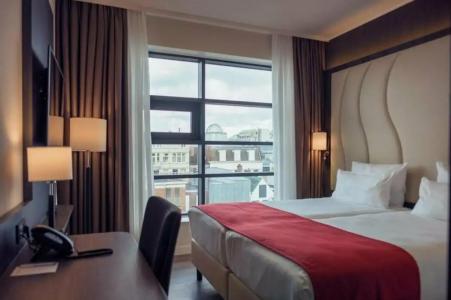 Best Western Plus Plaza Den Haag City Center - 16