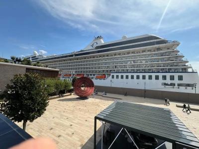 Novotel Istanbul Bosphorus - 41