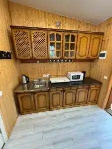 Дом Надежды с енотами - 6