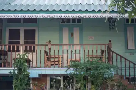 Samsen Sam Place - 3