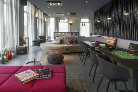 Moxy Frankfurt Airport - 9