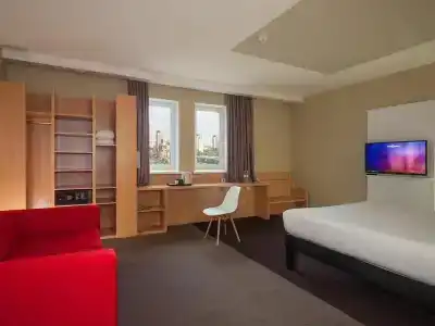 Ibis Киев Вокзал - 6