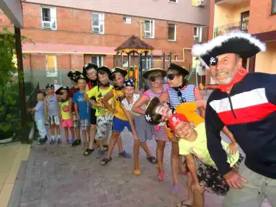 Поющие в Терновнике - 1