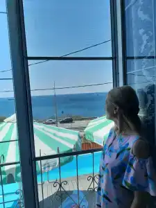 Victoria - 16