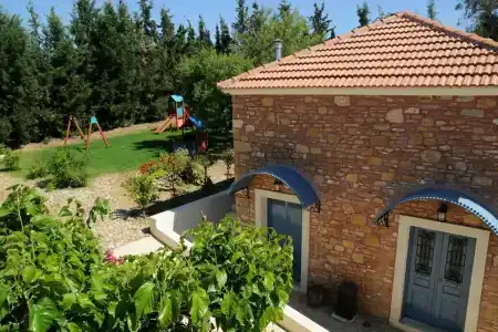 Metohi Georgila - 14