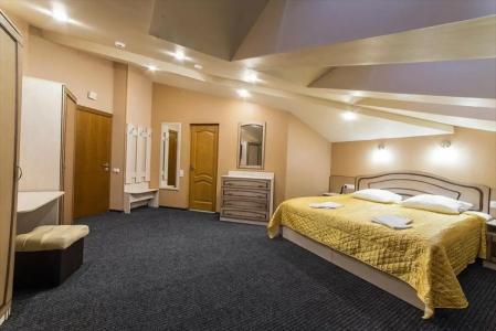 Виктория - 49