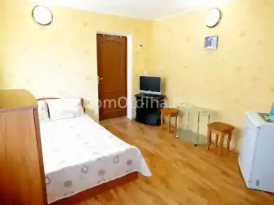Приморский - 1