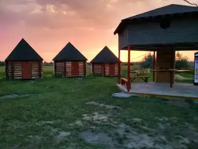 Апи дворик - 2