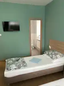 Николаевский - 33