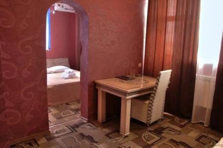 на Набережной - 48