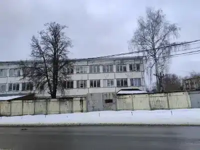 Уровень + - 13
