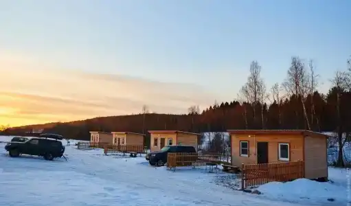 Camp First Line - 10