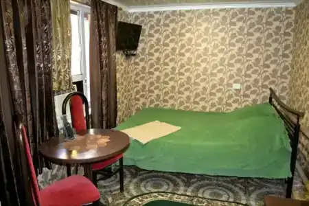 Губернский - 32