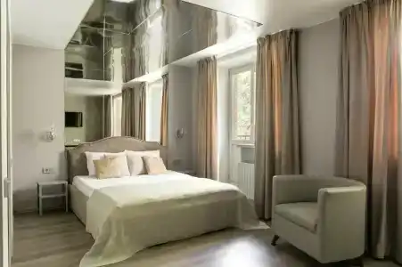 Room12 - 2