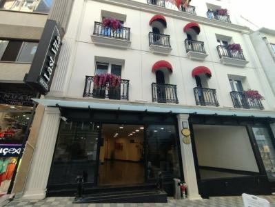 La Vita Suites - 43