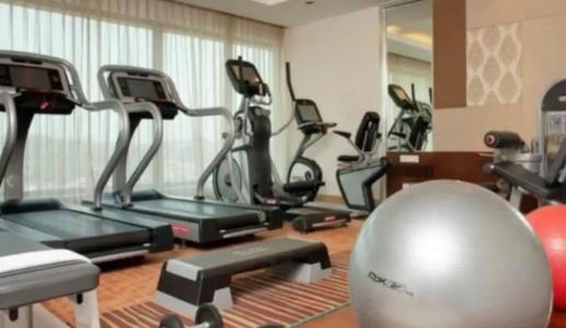 Holiday Inn Mumbai International Airport, An Ihg - 81