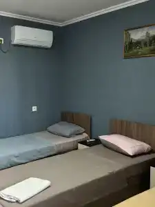 Уголок - 8