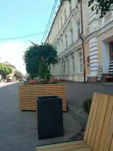 В Центре - 25