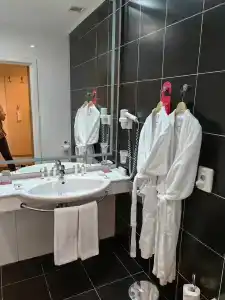 Ramada Hotel & Suites by Wyndham - 15