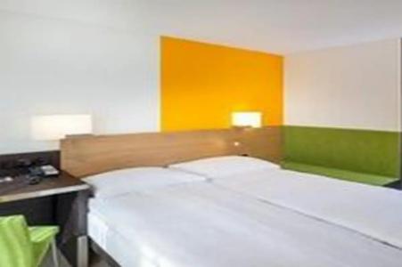 Züri by Fassbind - 64