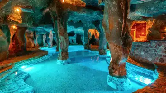 Malama Beach Holiday Village - 9