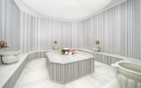 Ramada & Suites by Wyndham İstanbul Ataköy - 80
