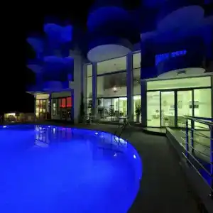 Yalicapkini Boutique - 1