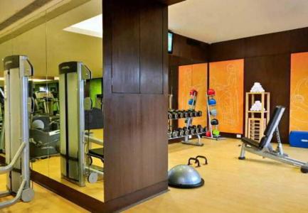 Courtyard by Marriott Mumbai International Airport - 98