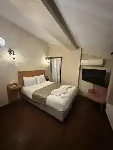 Ottoman Elegance - 2