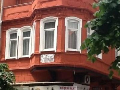 Corner Hot - 3
