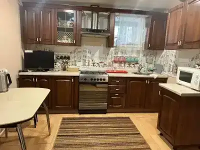 on Vostochnaya 10 - 84