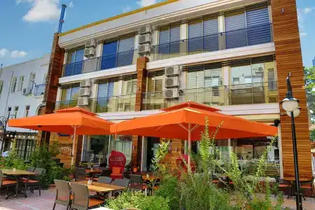 Upperhouse - 8