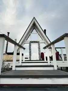 White glamp - 10
